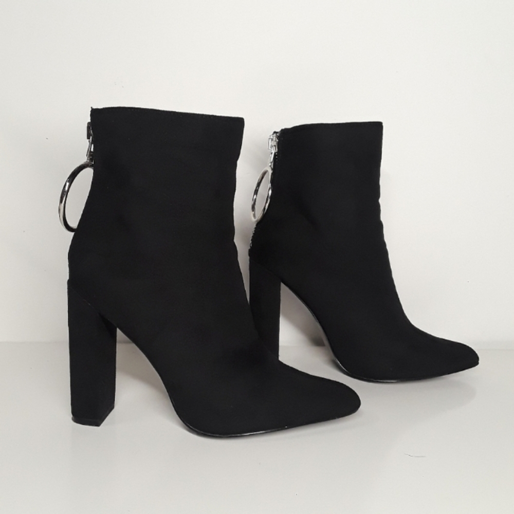 PUBLIC DESIRE Fleek Silver O Ring Zipper Black Faux Suede Ankle Boots 7 - Picture 5 of 13